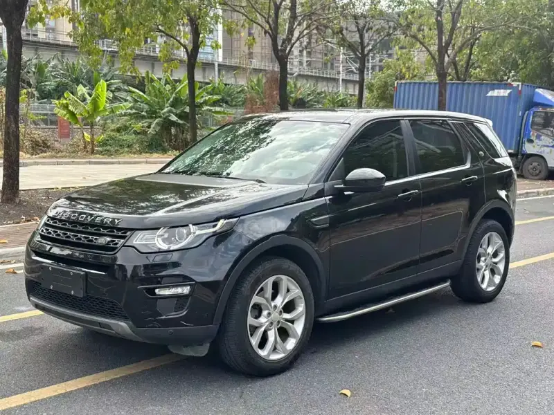 Land Rover Discovery Sport, 2015