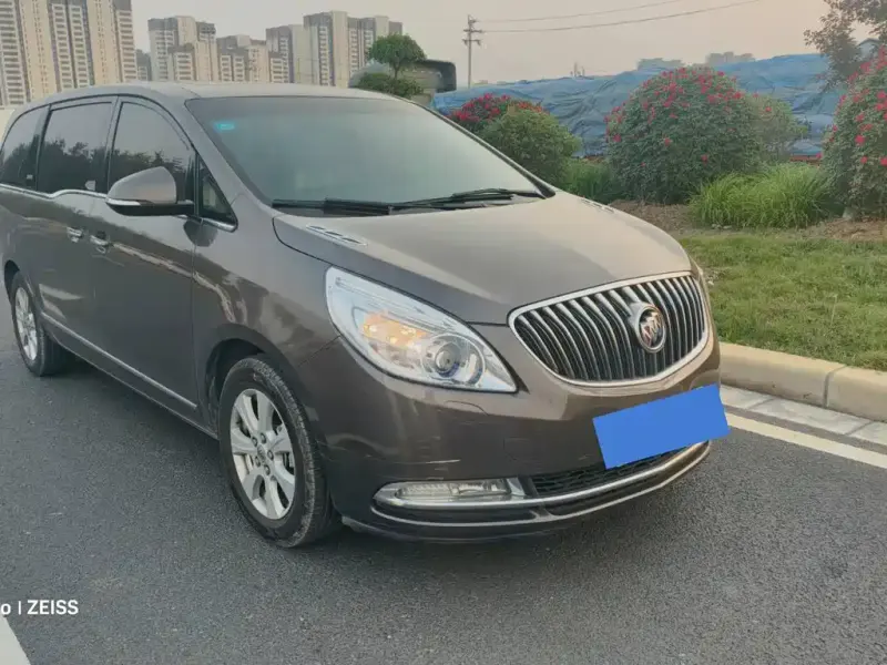 Buick GL8, 2016