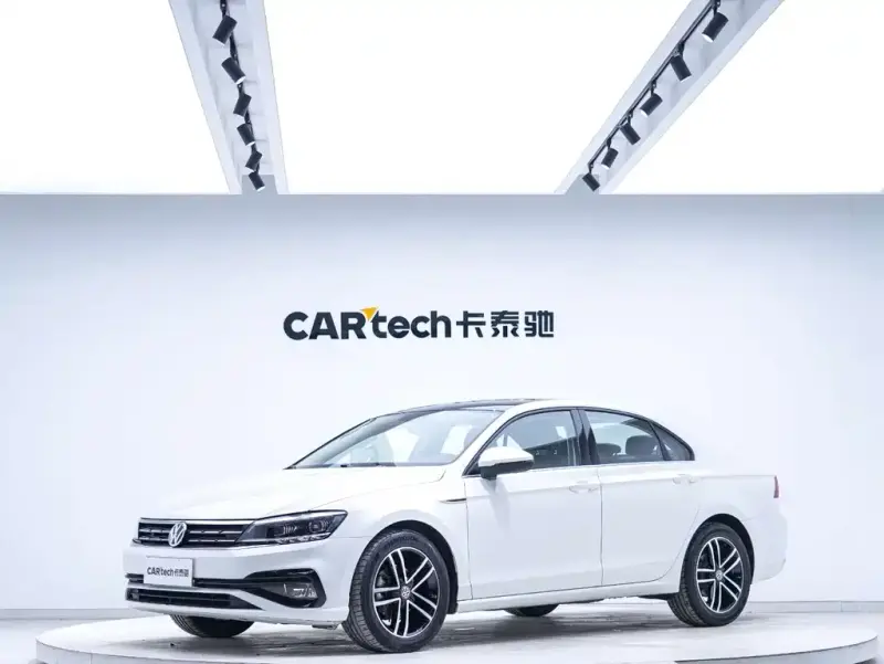 Volkswagen Lamando, 2021
