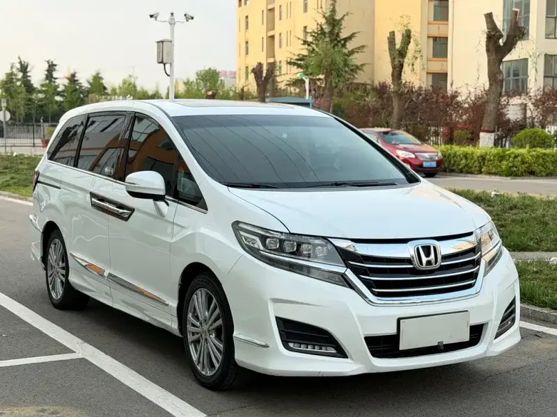 Honda Elysion, 2017