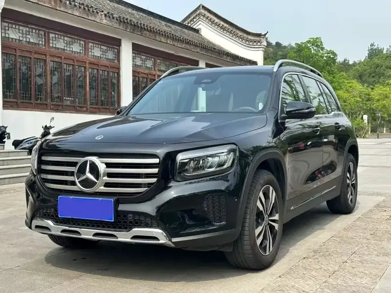 Mercedes-Benz GLB, 2024