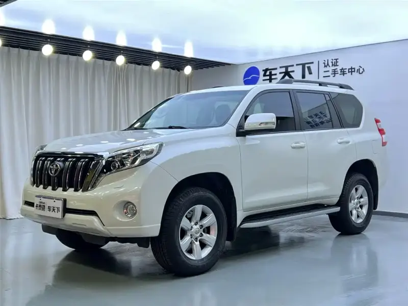 Toyota Prado, 2015 — фото 1