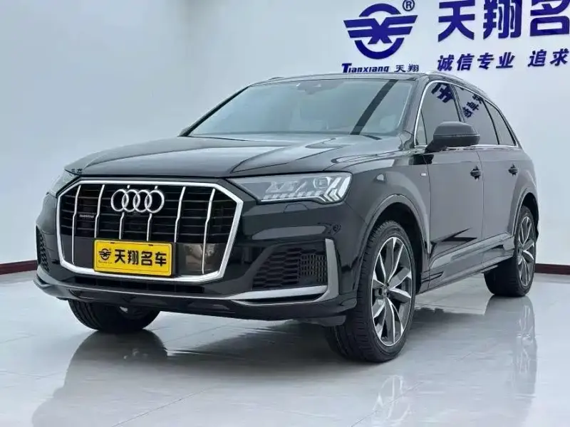 Audi Q7, 2021 — фото 1