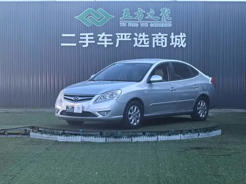 Hyundai Elantra, 2010