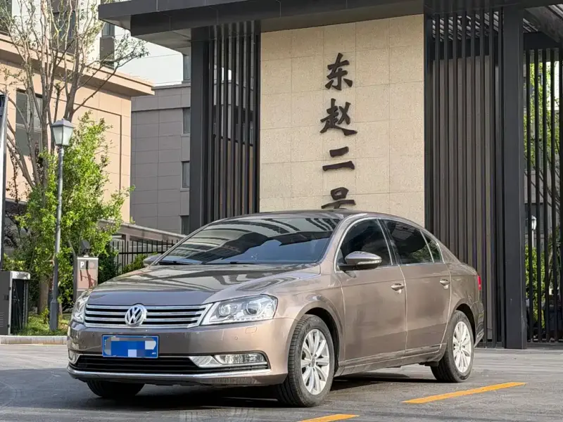 Volkswagen Magotan, 2012