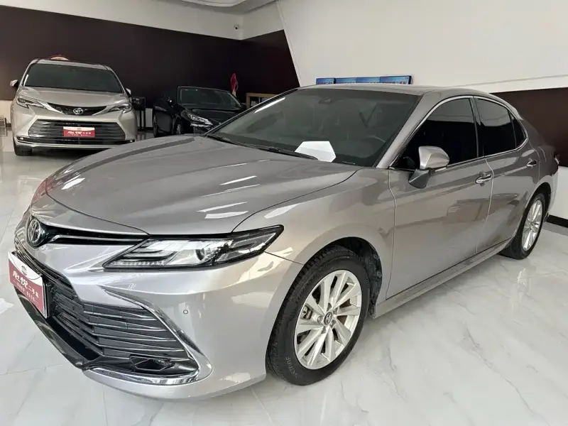 Toyota Camry, 2022