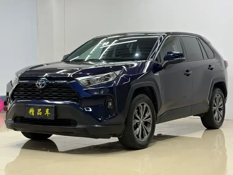 Toyota RAV4, 2024