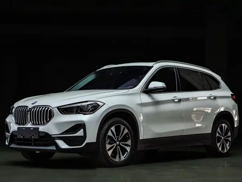 BMW X1, 2022 — фото 1