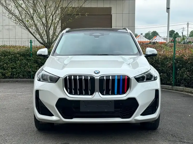 BMW X1, 2023 — фото 1