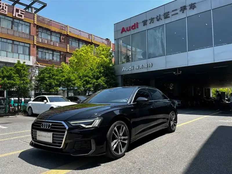 Audi A6L, 2020