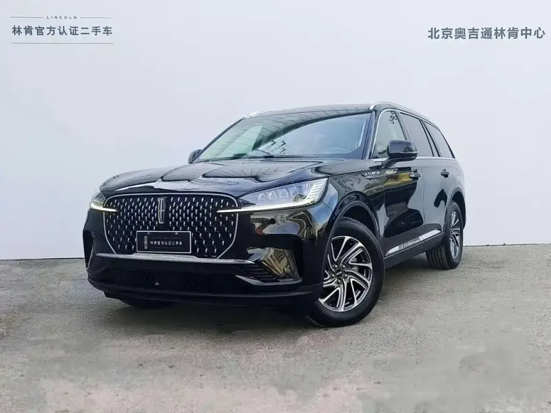 Lincoln Aviator, 2025