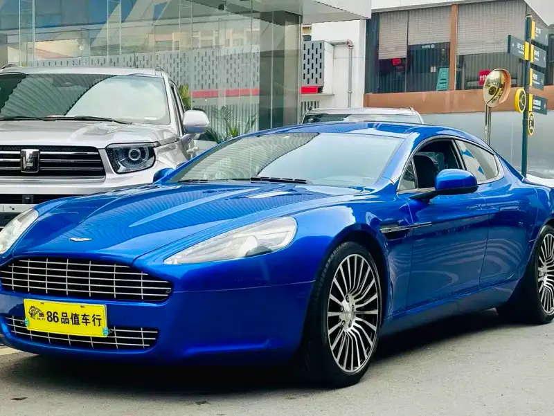 Aston Martin Rapide, 2013