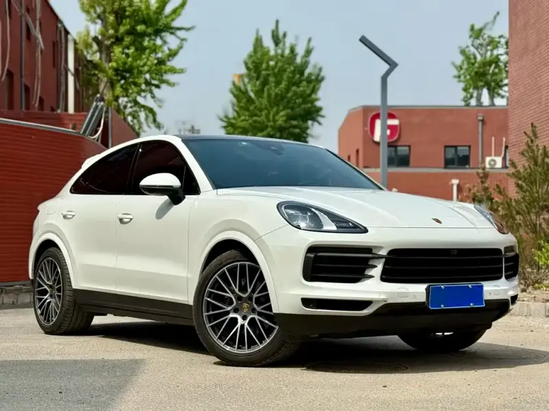 Porsche Cayenne, 2021