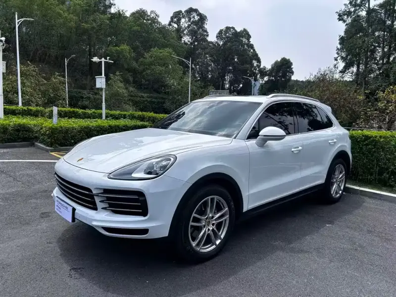Porsche Cayenne, 2021