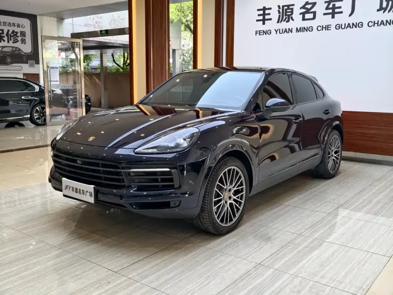 Porsche Cayenne, 2023