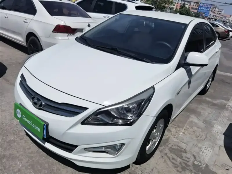 Hyundai Verna, 2016 — фото 1
