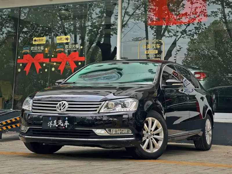 Volkswagen Magotan, 2012