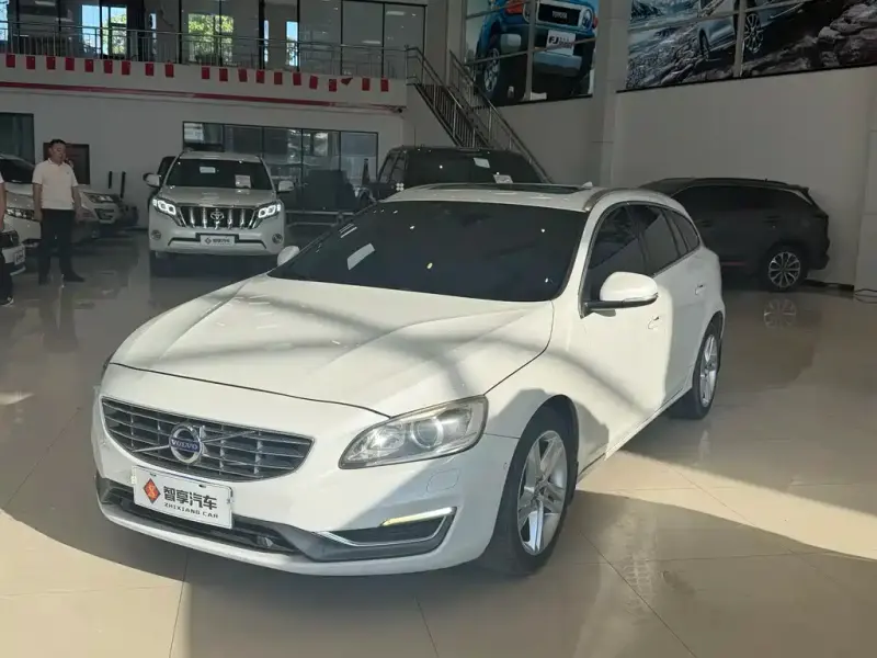 Volvo V60, 2016