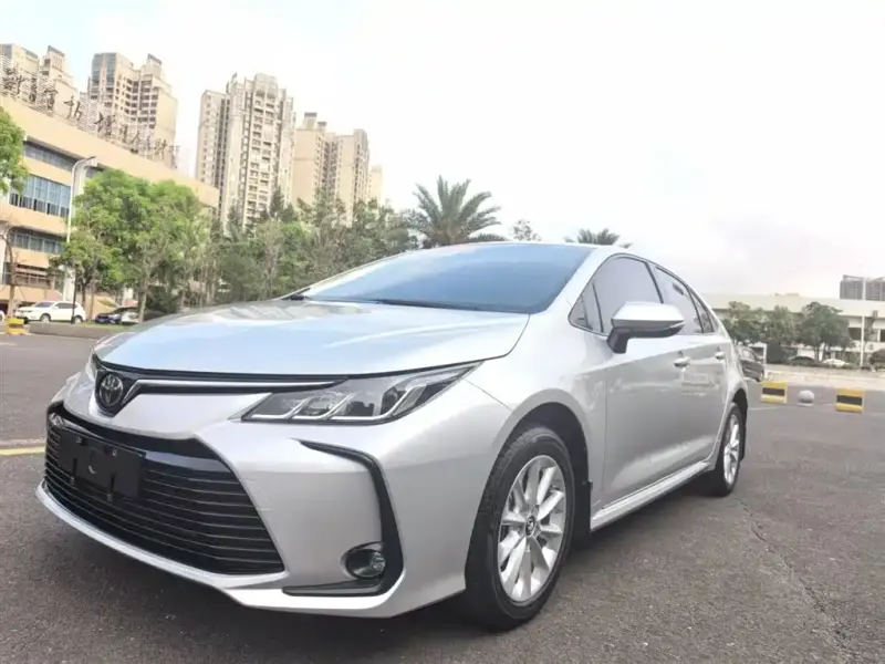 Toyota Corolla, 2021 — фото 1