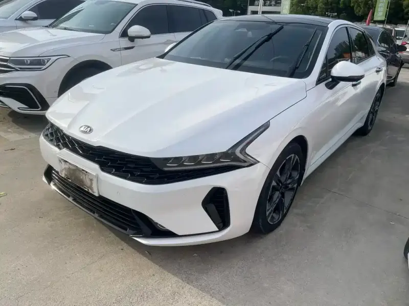 Kia K5, 2021