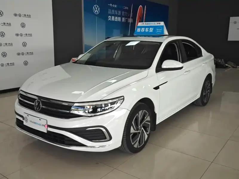 Volkswagen Bora, 2025