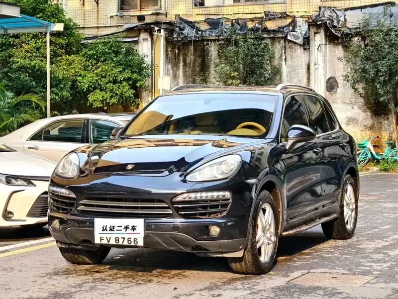 Porsche Cayenne, 2012