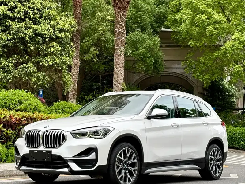 BMW X1, 2022 — фото 1