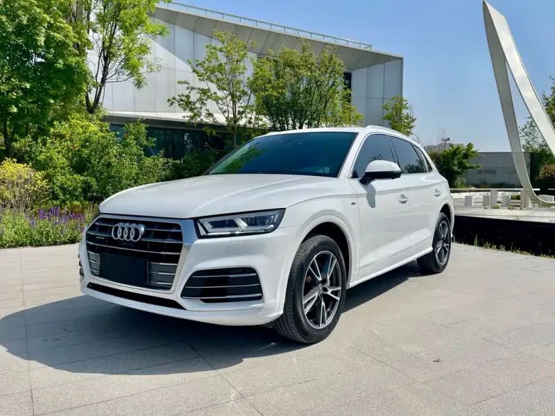 Audi Q5L, 2019 — фото 1