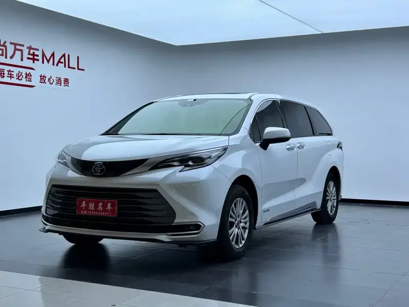 Toyota Sienna, 2022
