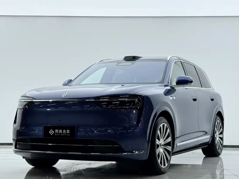 AITO M7, 2025