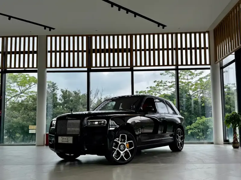 Rolls-Royce Cullinan, 2022