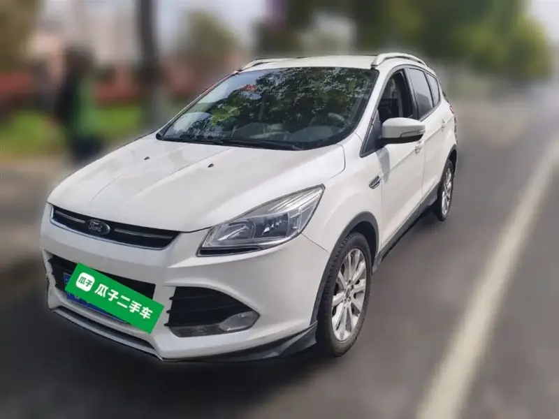 Ford Kuga, 2016