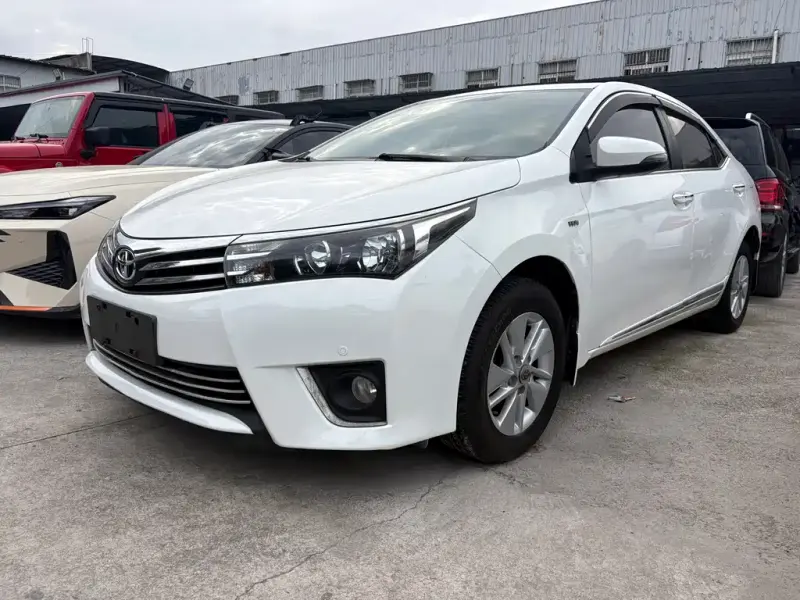 Toyota Corolla, 2015 — фото 1