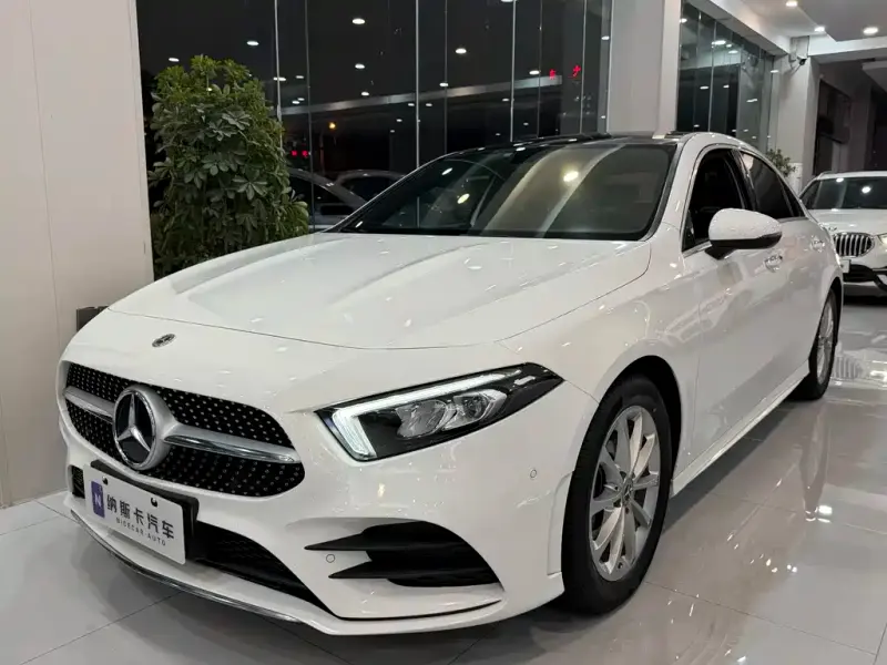 Mercedes-Benz A-Class, 2022 — фото 1