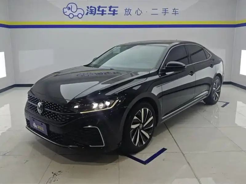 Volkswagen Passat, 2022