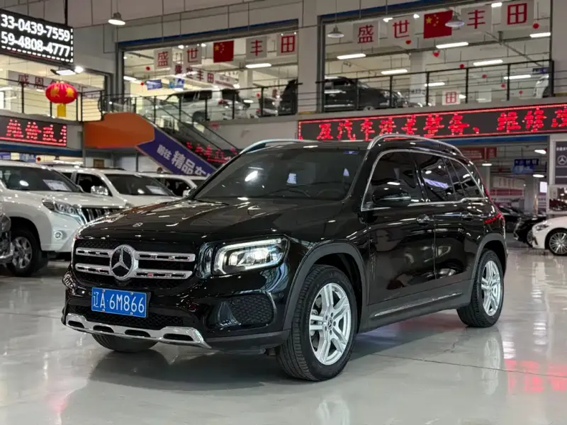 Mercedes-Benz GLB, 2021