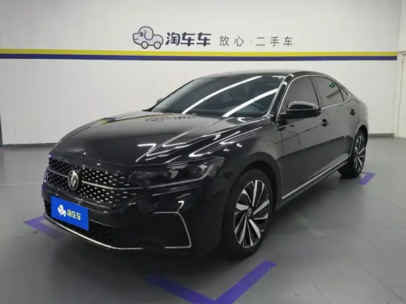 Volkswagen Passat, 2023