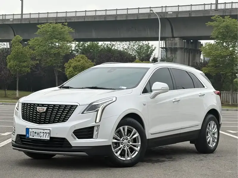 Cadillac XT5, 2022