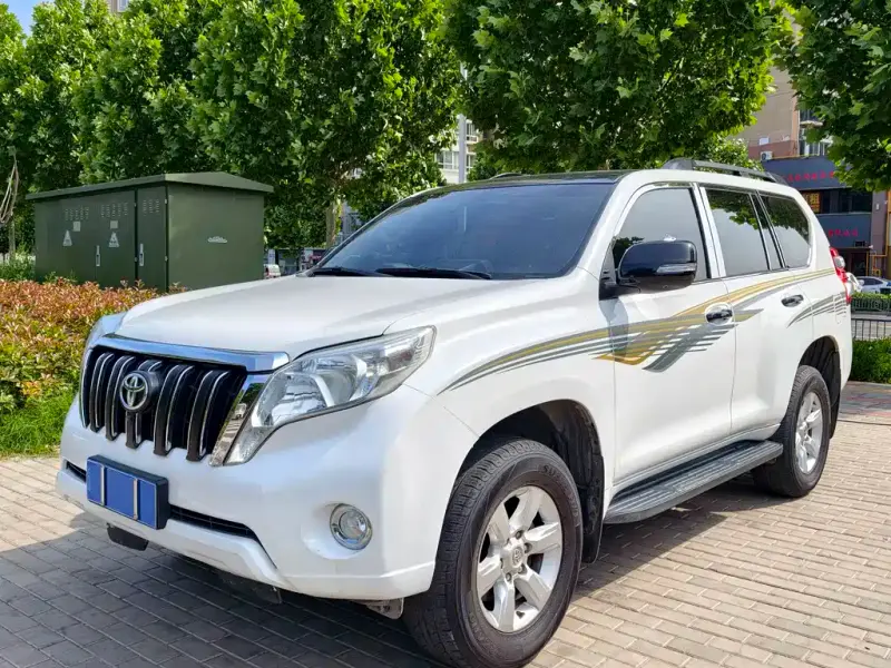Toyota Prado, 2017 — фото 1