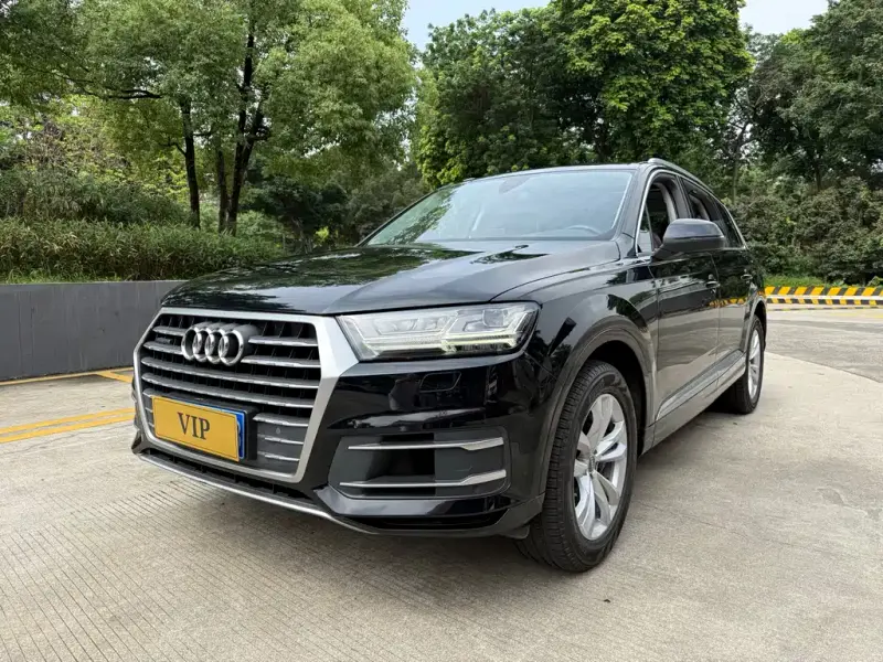 Audi Q7, 2018 — фото 1