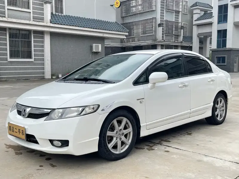 Honda Civic, 2010