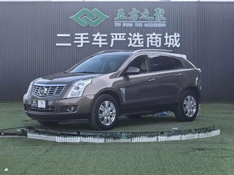 Cadillac SRX, 2015 — фото 1