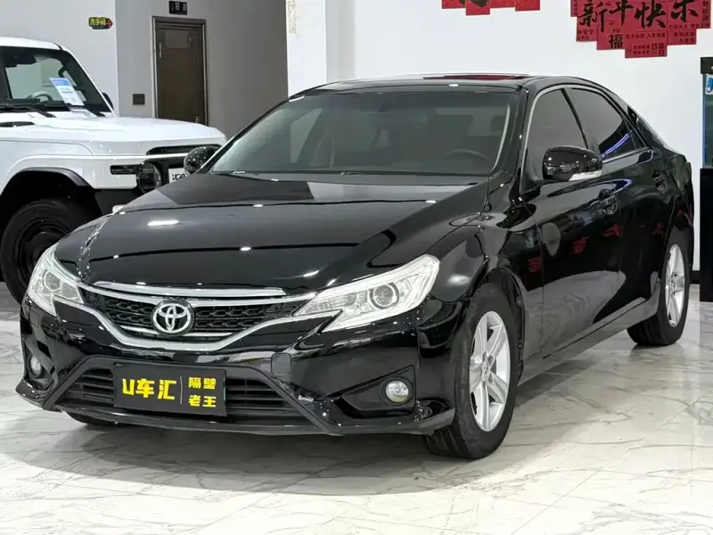 Toyota Reiz, 2013