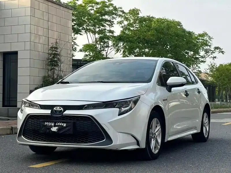 Toyota Levin, 2021 — фото 1