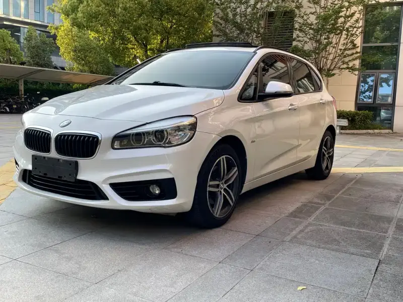 BMW 2 Series Active Tourer, 2018 — фото 1