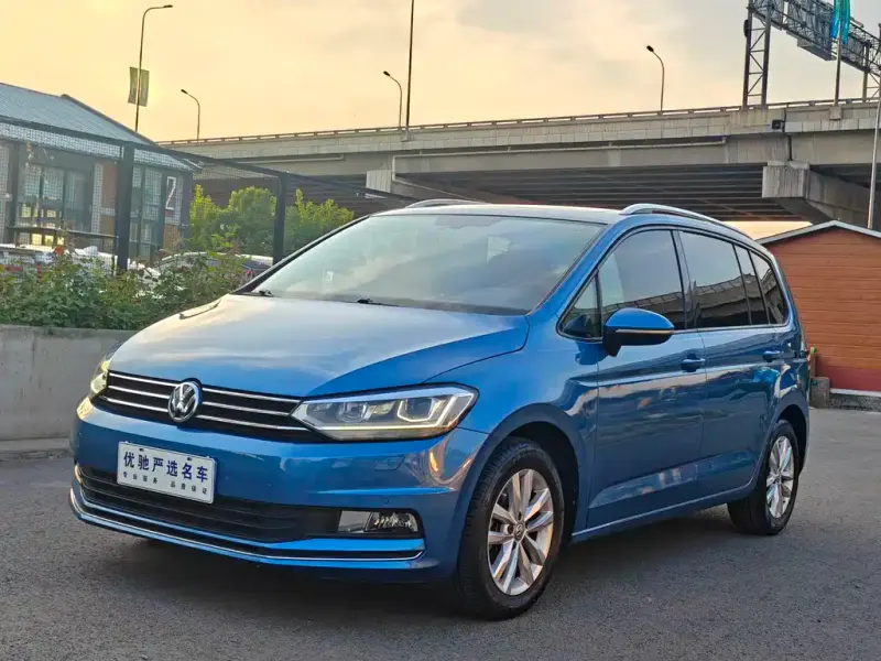 Volkswagen Touran, 2017