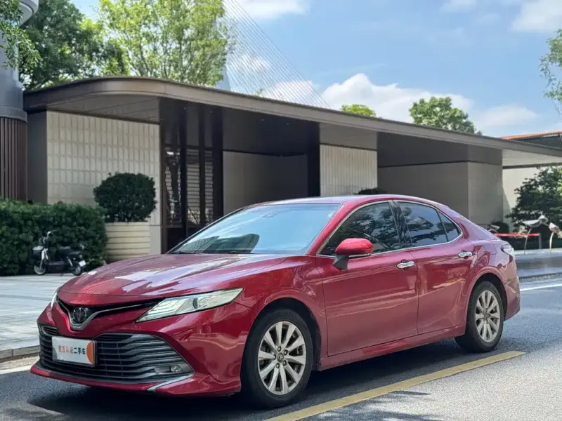 Toyota Camry, 2018