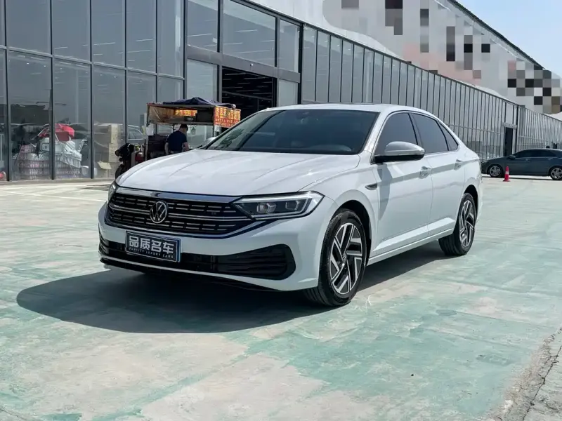 Volkswagen Sagitar, 2025
