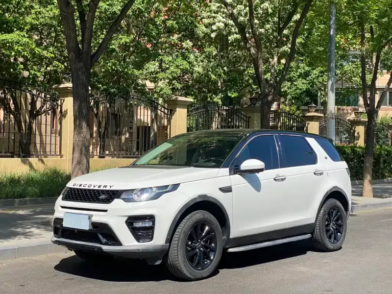 Land Rover Discovery Sport, 2017