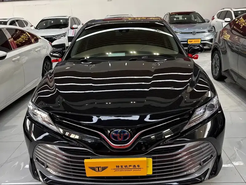 Toyota Camry, 2020